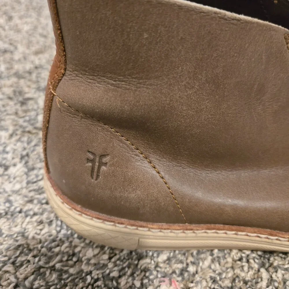 Frye gates chukka